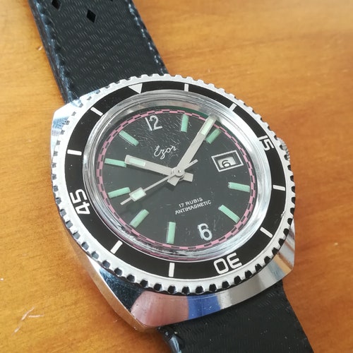 EZOR diver shops vintage watch, 38 mm, 1970s, working and serviced