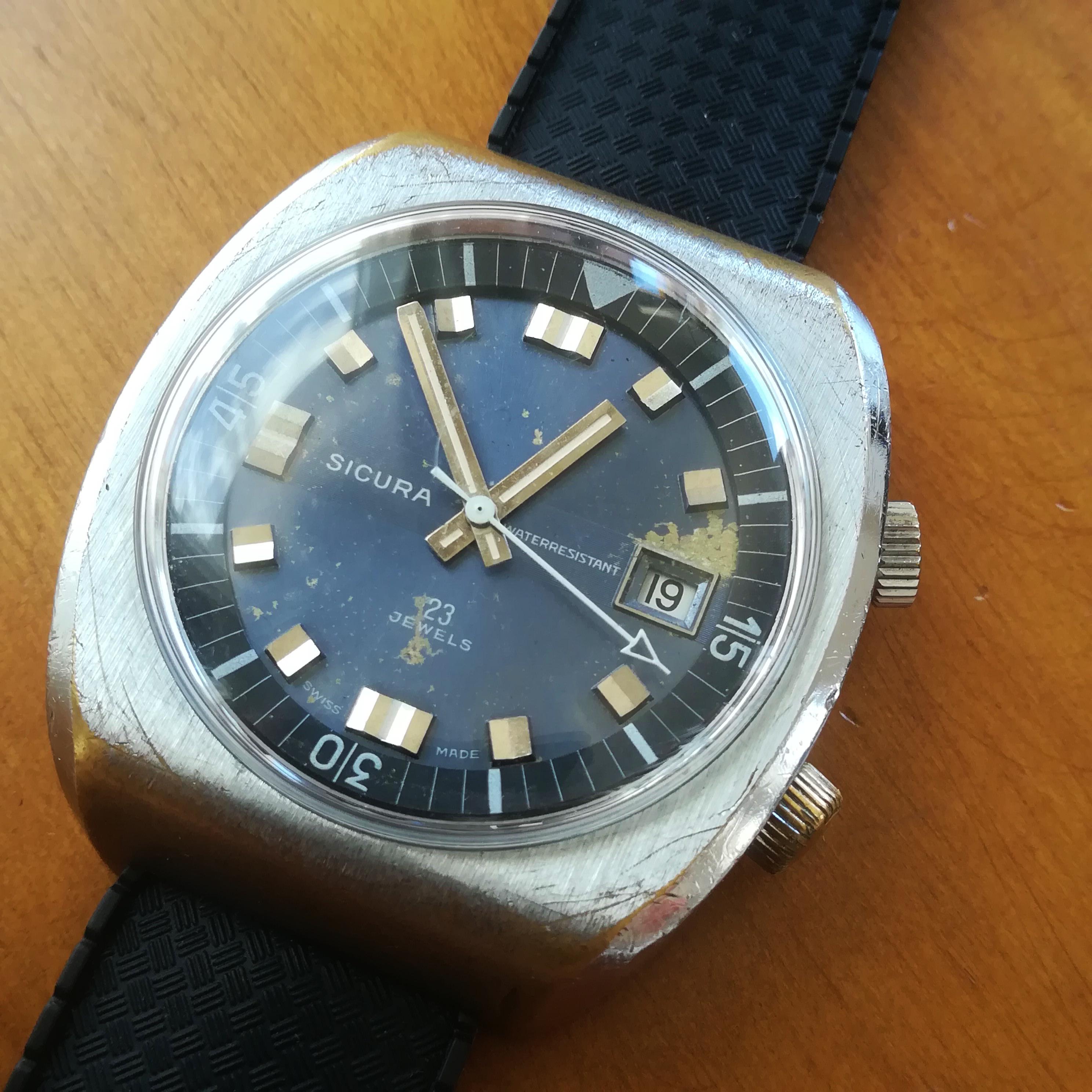 巨大なSICURAダイバーズウォッチ、ヴィンテージ、40 x 44 mm、1970年頃