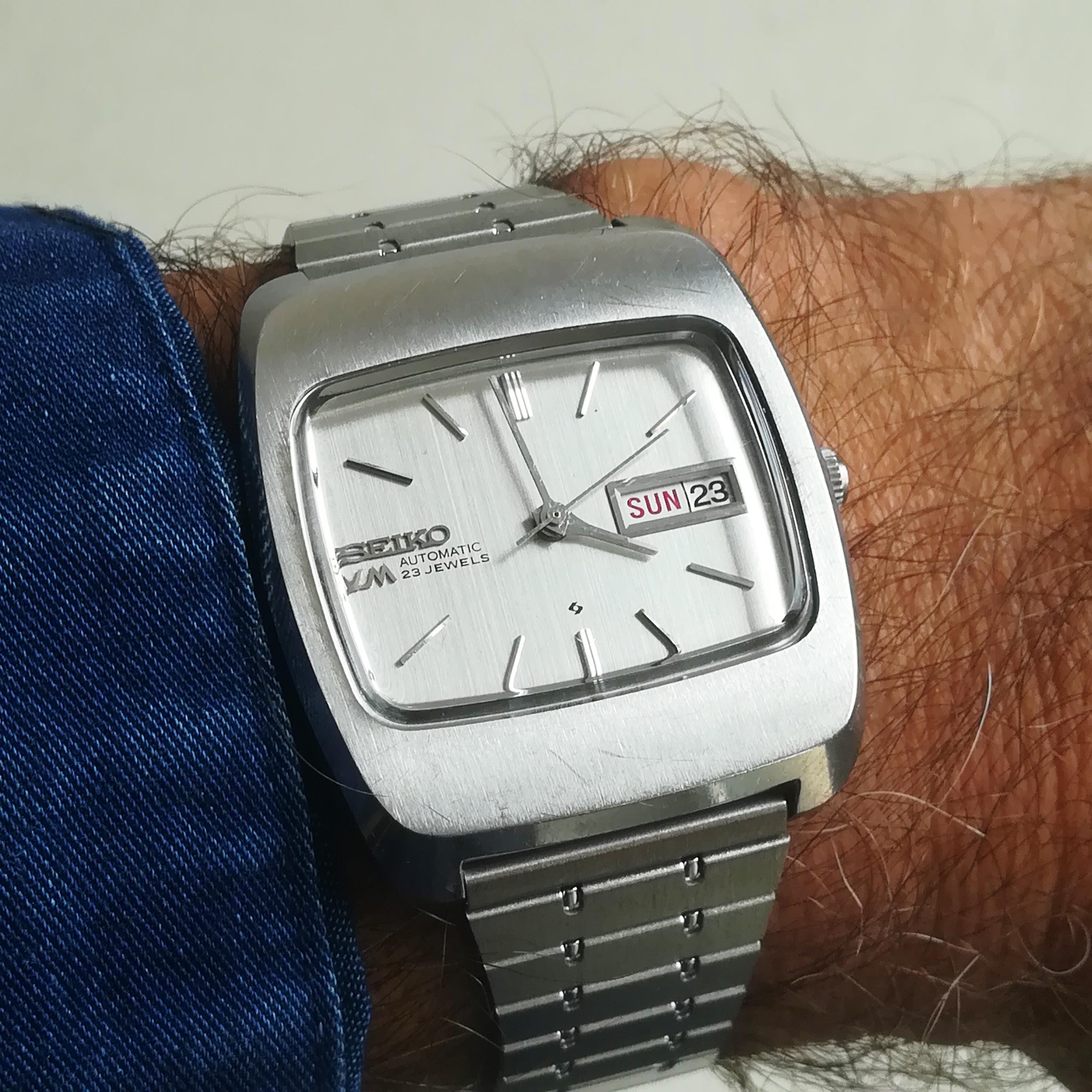 セイコー LM 23JEWELS 5606-7231 希少品 SEIKO LORD MATIC LM 23 JEWELS AUTOMATIC FACETED CRYSTAL REF
