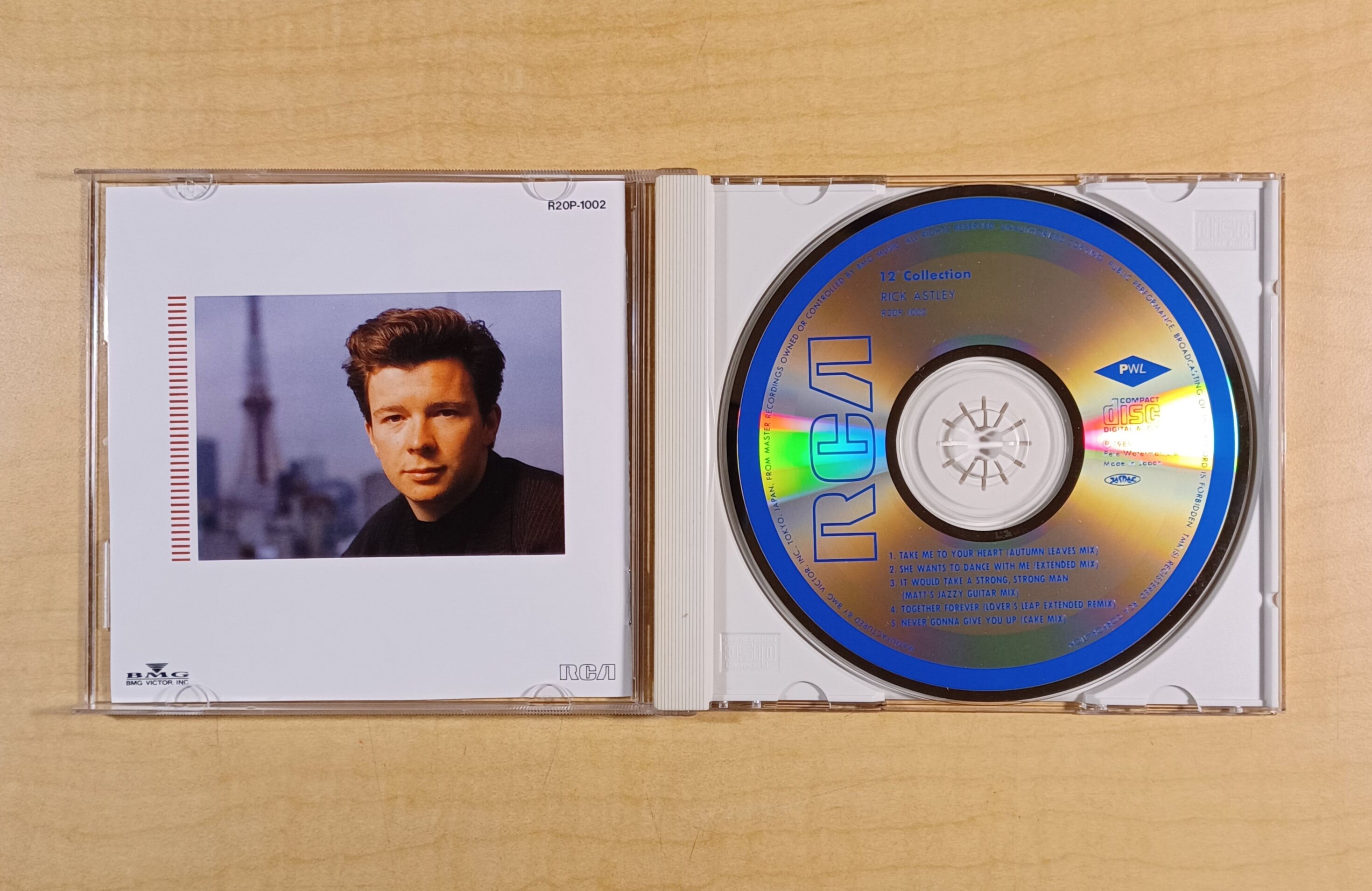 Rick Astley - Free[Deluxe 2 CD] - Amazon.com Music