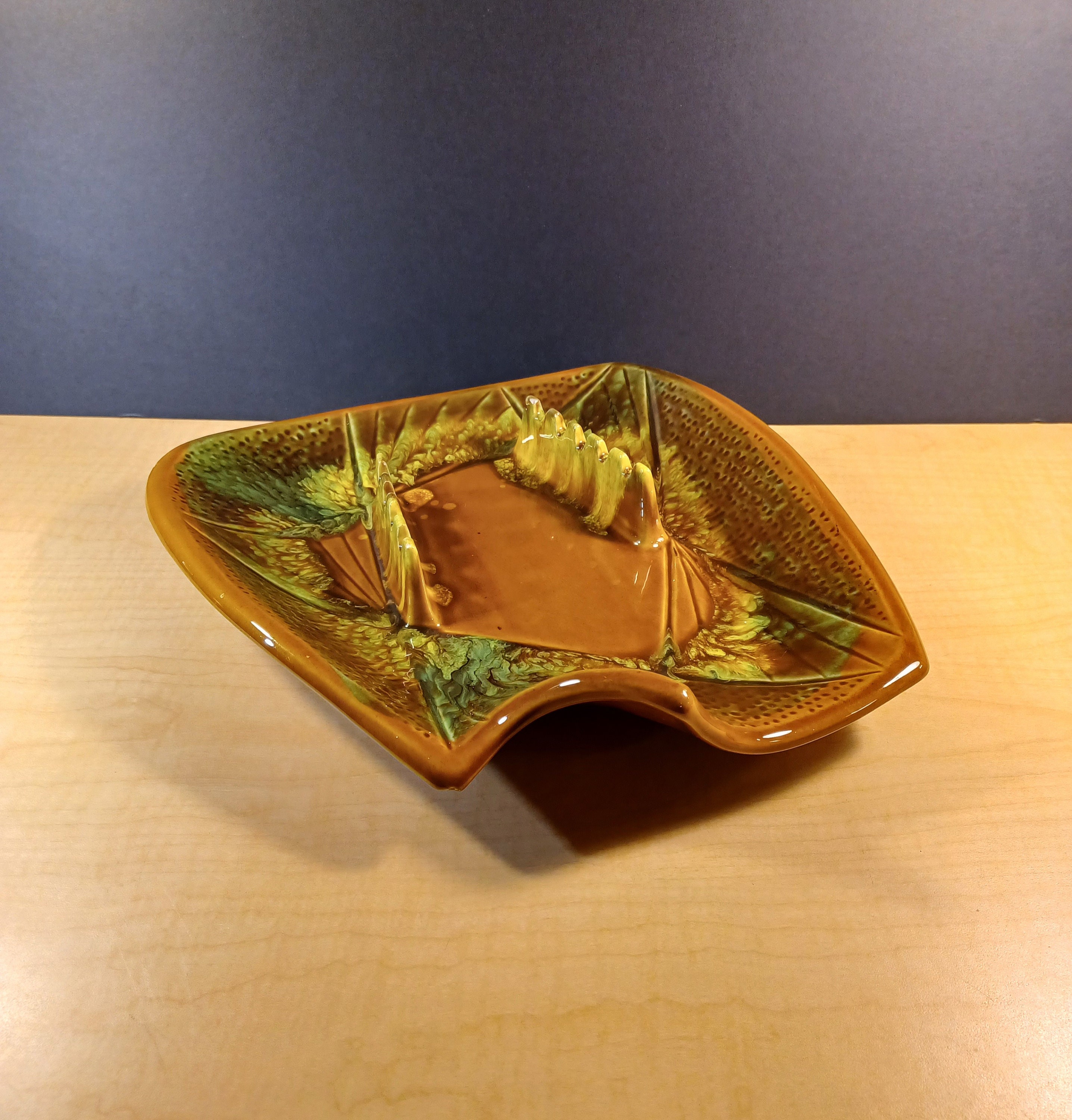 Vintage ashtray　瑪瑙 Vintage ashtray 瑪瑙