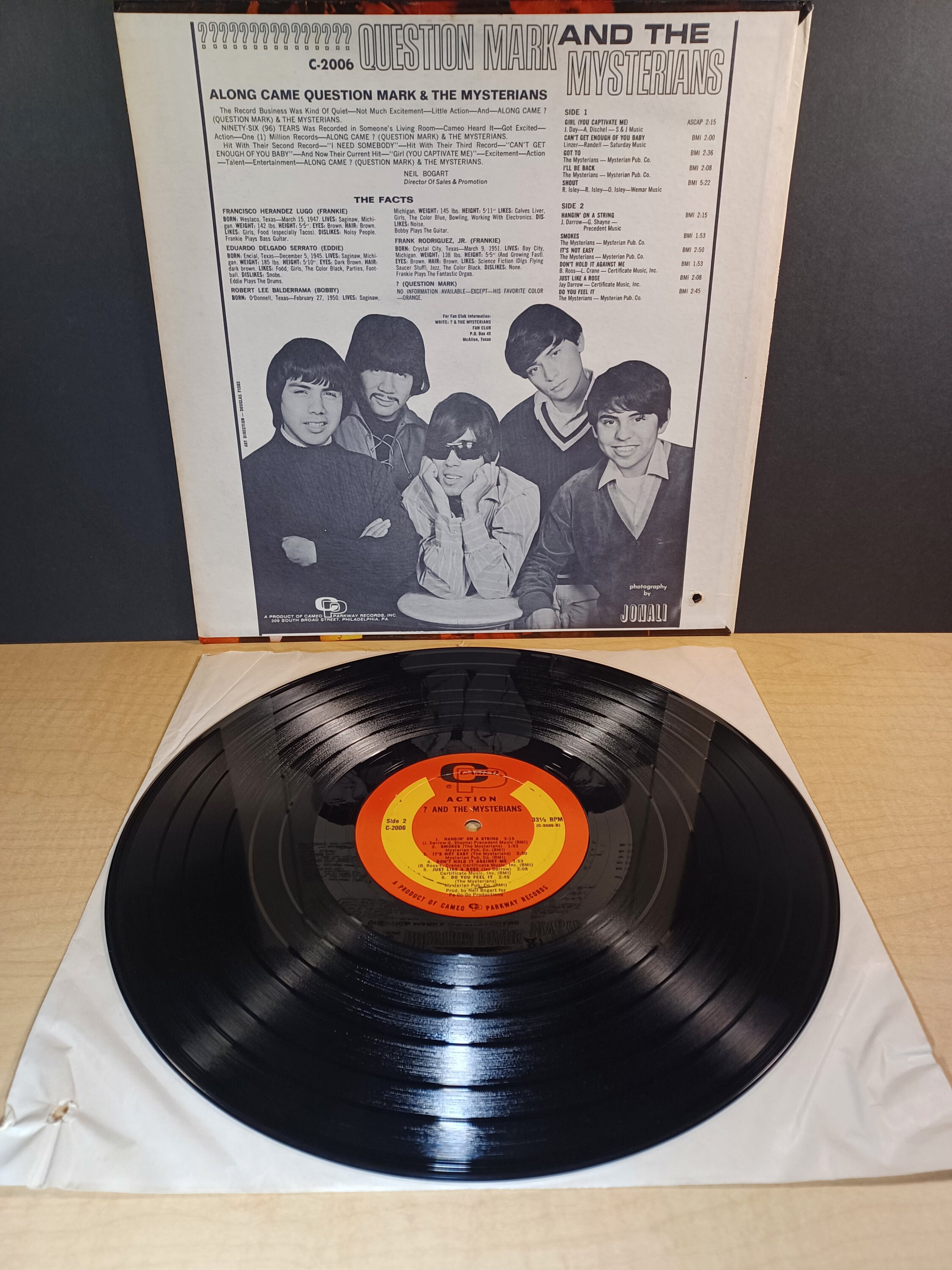 Question Mark And The Mysterians: Action *Extremely Rare Original 