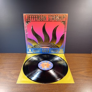 Jefferson Starship: Gold (Greatest Hits) Embossed Cover with Original Bonus 45rpm, Vintage Vinyl Record Album Lp, 1979