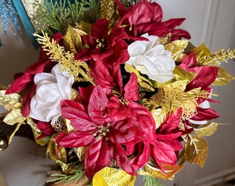 Rustic Christmas Wedding Bouquet: Vintage Winter Floral, Poinsettas Bouquet, Elegant floral bouquet