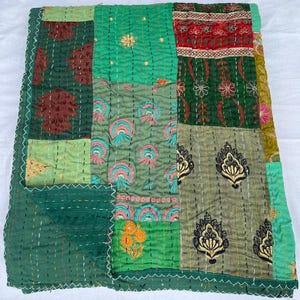 Reversible Kantha Quilt: Floral Patchwork Indian Bed Cover