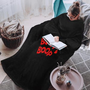 Betty Boop Hooded Blanket 60"x80" – Cozy Cloak Throw Blanket, Pink Cartoon Hoodie Wrap, Soft Fleece Gift for Women, Retro TV Blanket