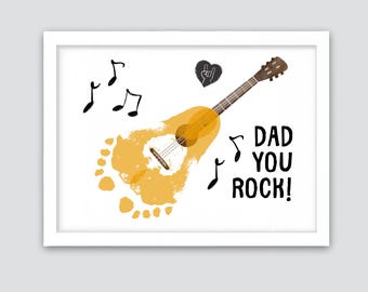 Papa You Rock Fußabdruck Handwerk, Gitarren-Fußabdruck Handwerk für den Vatertag, Fußabdruck Handwerk mit Papa, Geschenk für Papa, Kinder Baby Kleinkind, bedruckbar