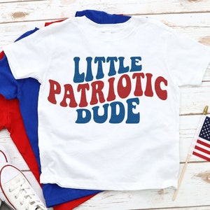 Jongens 4 juli SVG PNG, kleine patriottische kerel, retro, kinderen, baby, peuter jongen SVG, grappige 4 juli shirt sublimatie print of geknipt bestand
