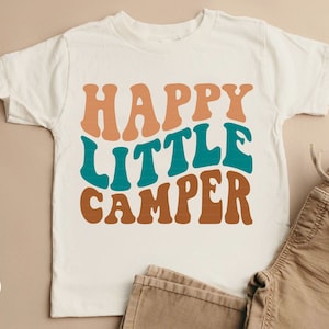 Happy Little Camper SVG PNG, jongens, meisjes, peuter, kinderen Camping SVG, Camping sublimatie PNG, Cricut snijden bestand Svg, Camping Shirts Svg