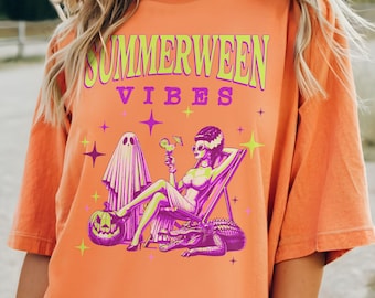 Camiseta de colores cómodos de verano, camiseta de vibraciones espeluznantes de verano, camiseta divertida de fiesta de playa de monstruos, camiseta de vacaciones, regalo para amantes de las películas de terror, tema de Halloween