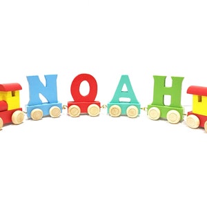 Nombre personalizado con tren de madera Letras de madera hechas a mano para deletrear un nombre personalizado