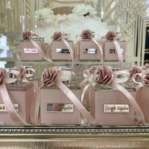 Personalized Wedding Favors for Guests,  Empty Bottle Glass Reed Diffuser Favors, Wedding Favors, Wedding Favors for Guests in Bulk