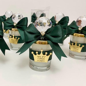 Crown Quinceanera Party Favors, Mis Quince Favors, Green Sweet 16 Favors, Birthday Favors, Mis 15 Anos Shot Glass Candle Favors