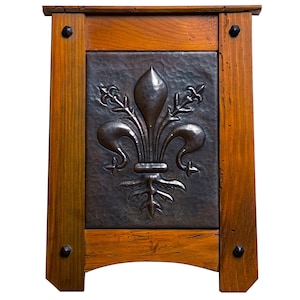 Hammered Copper Fleur De Lis Tile in Mission Craftsman Style Frame - 13&quot;x 10&quot;x 1&quot; Frame/8&quot;x 6&quot; Copper Tile