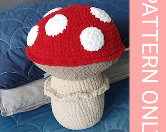 Almofada de crochê com cogumelo e padrão de amigurumi de pelúcia