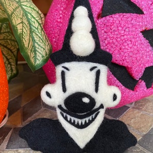 Koko the Clown Magnet