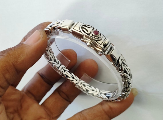 OM Ohm Aum Symbolic Religion Jewelry Stainless Steel Hindu Cuff Bracel –  Myjewel India