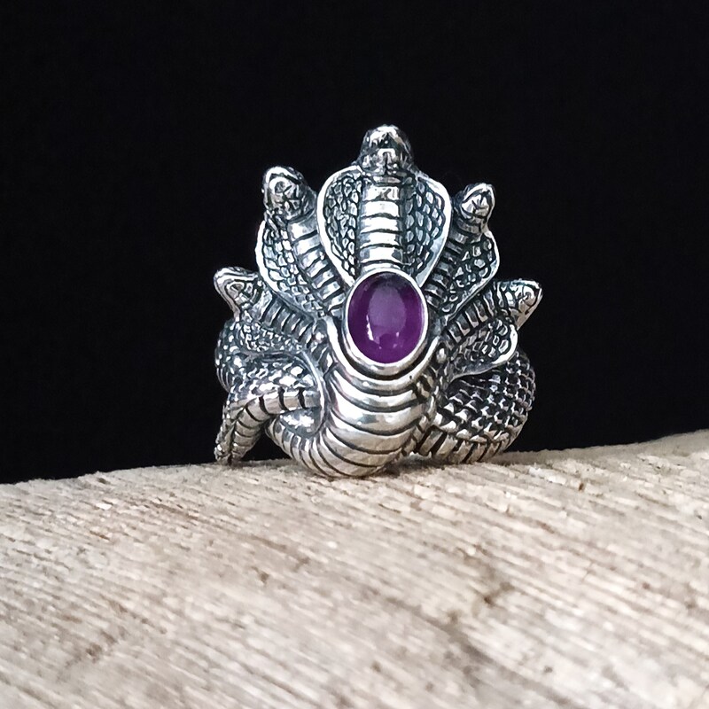 PIN NAGA EARRINGS