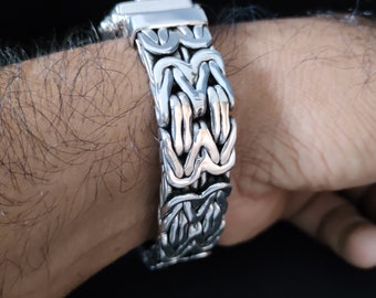 999 Solid Silver Men's Bracelet: 16 mm Thick Byzantine Style Chain