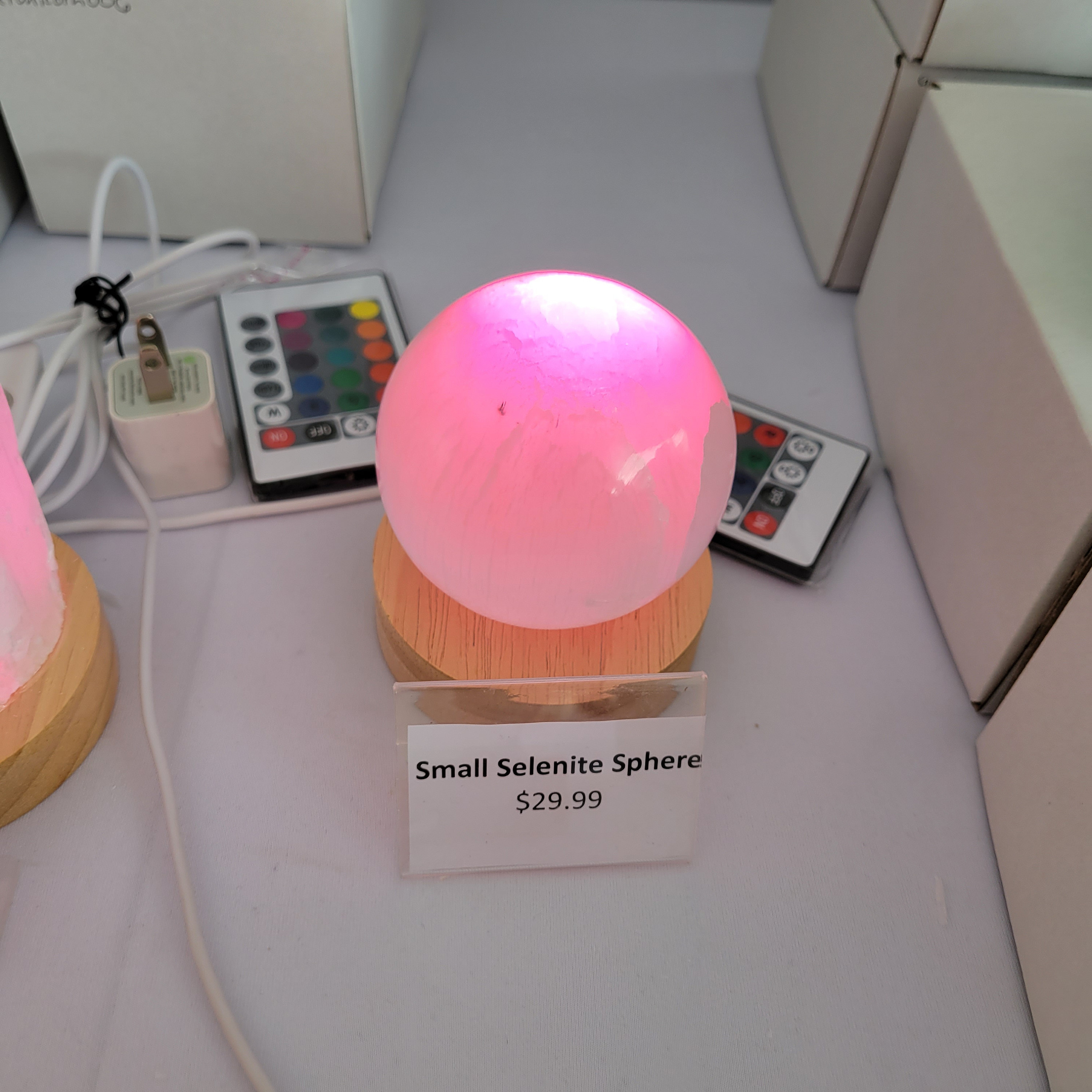 Lampe sélénite sphère - USB - minéral naturel