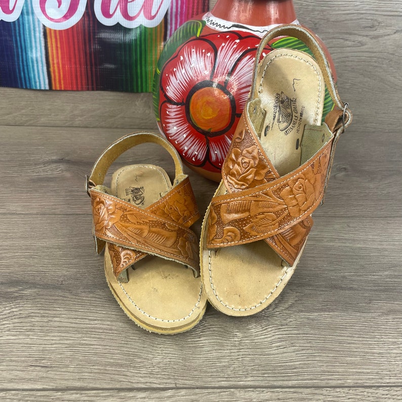 huaraches cruzados piteados