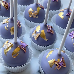 Encanto Theme Wedding/Birthday/Party Luxury Cake Pops Favours. Personalised to any occasion. Wide range of colours available.