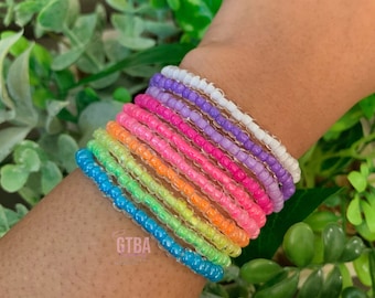 Colorful seed bead bracelet, Neon Seed Bead Bracelet, Neon Bracelet, Stackable, rave jewelry, summer jewelry, colorful beaded bracelet