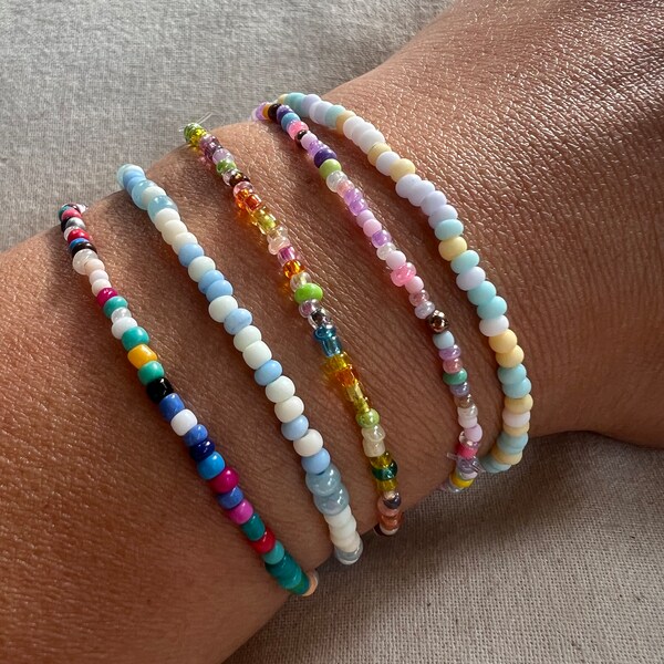 Perlenarmband im boho Stil, pastell, bunt