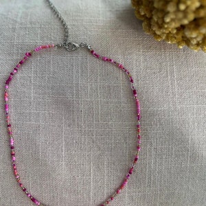 Perlenkette im Boho Stil, bunt, pastell, Perlenchoker Pink