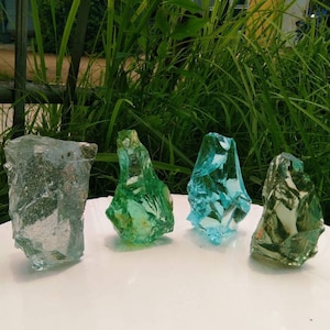 4 pcs 1240 gr of rough andara crystals very rare unique mix 4 color
