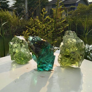 3 pcs 1552 gr of rough Andara Crystal montomic light green and turquoise 2 color
