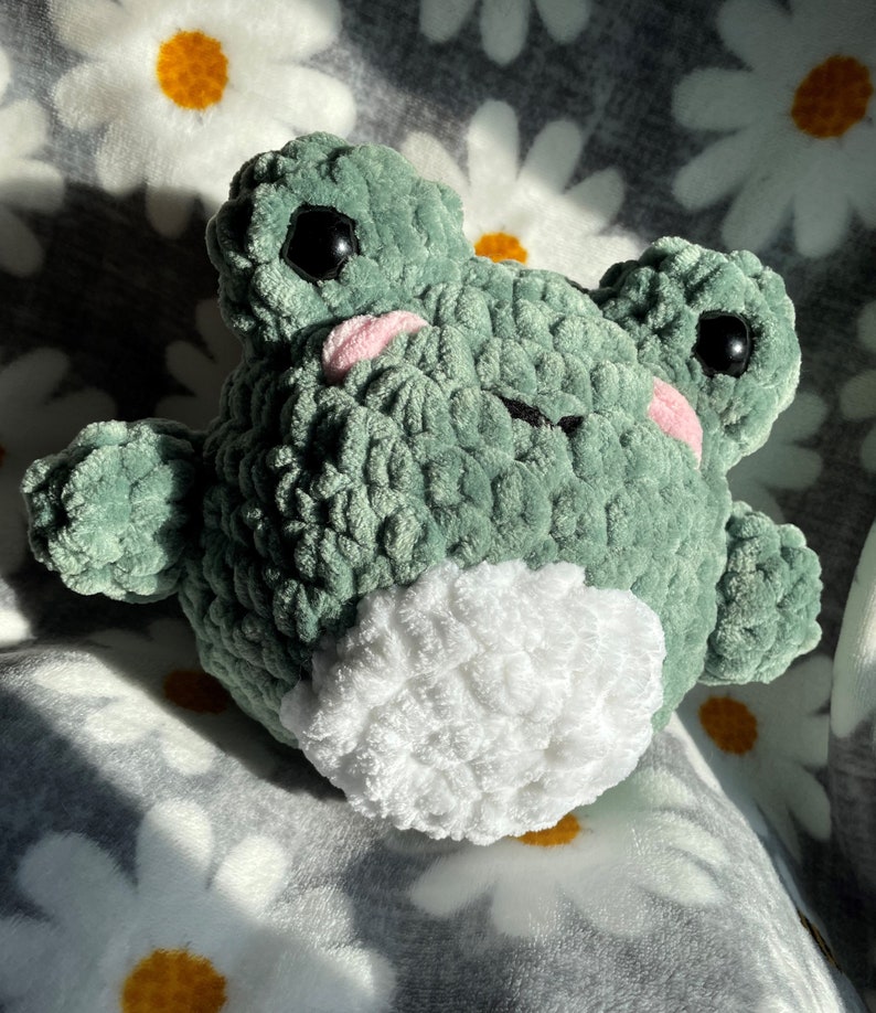 Large Fluffy Frog Squish, Gift for Frog Lovers, Fuzzy Crochet Frog, Cute Handmade Plushie, Made to Order, Crochet Home Decor, Frog Plush Toy image 3