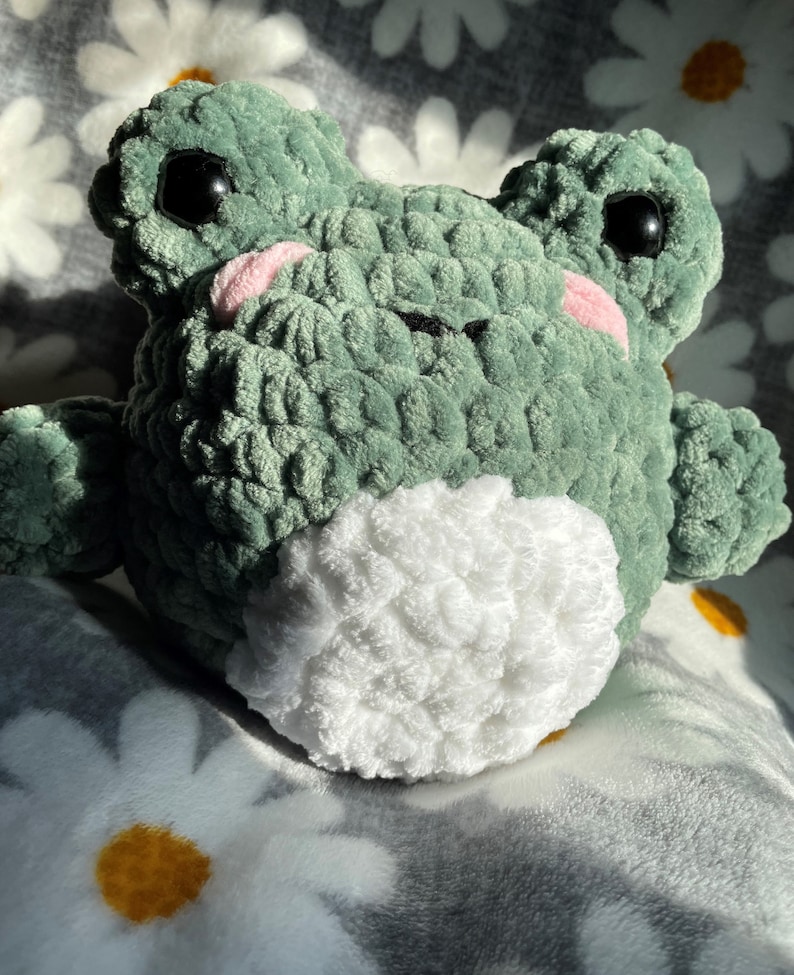 Large Fluffy Frog Squish, Gift for Frog Lovers, Fuzzy Crochet Frog, Cute Handmade Plushie, Made to Order, Crochet Home Decor, Frog Plush Toy image 6