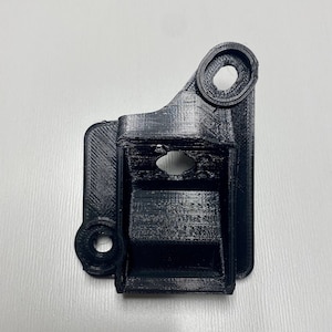 Supporto per telecamera di backup Toyota Tundra 2007-2013 (solo supporto. Non include fotocamera)