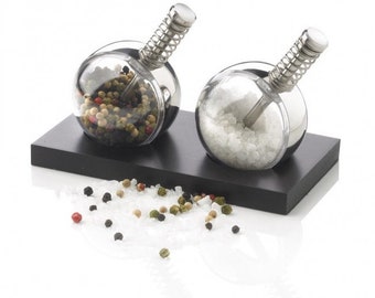 Salt & Pepper Shaker