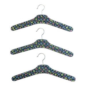 Set of Vintage Padded Hangers – Floral Design 60s-70s