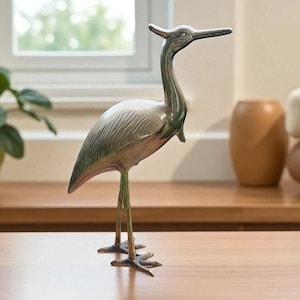 Vintage Brass Crane Sculpture – Elegant Mid-Century Modern Heron Figurine, Hand-Finished, Unique Collector’s Piece