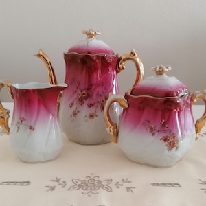 Vintage Porcelain Coffee & Tea Set – Victorian Style with Gold Details, 19th Century