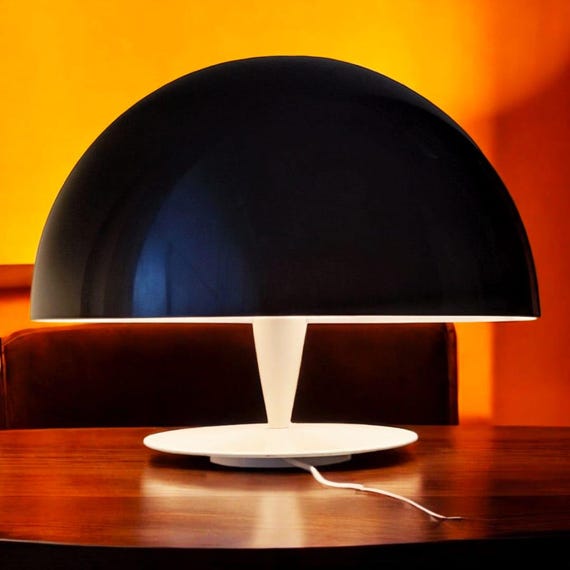 Lámpara de Mesa Vintage Mid-Century – Diseño Space Age en Metal y Acrílico - Lámpara Seta