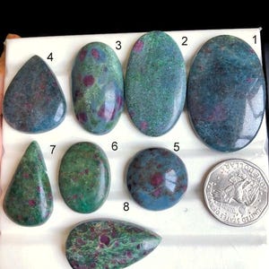 Cabochon di rubino e cianite, pietra semipreziosa naturale per la creazione di gioielli, LOTTO di gioielli fatti a mano in rubino e cianite -747