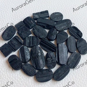 Cabochão Druzy de Turmalina Negra, Lote de Formas e Tamanhos Misturados por Atacado, Melhor Druzy de Turmalina Negra Natural para joias e fabricação de artesanato DIY