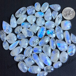 Cabochão de pedra lunar de arco-íris de qualidade AAA, lote de atacado, formas e tamanhos mistos, melhor pedra de lua de arco-íris natural para joias e fabricação de artesanato DIY