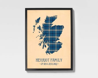 Herriot Tartan-tryck | Blått och grått skotskt familjekonstverk