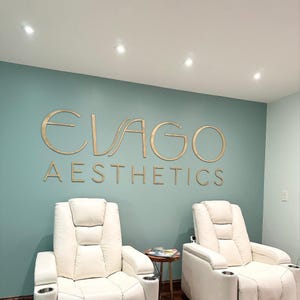 Placa de logotipo comercial personalizada, Placa de negócios dourada, placa de negócios personalizada cortada a laser para salão de beleza, placa de negócios personalizada em madeira, Placa de logotipo cortada a laser