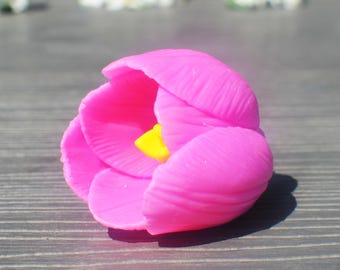 Small Tulip Bud 3D Mold – Soap & Wax Silicone Mold