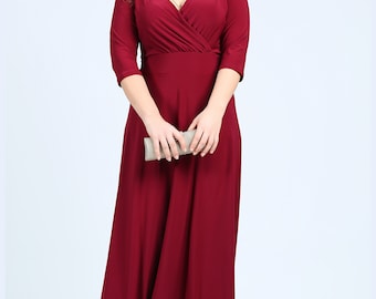 fitted lace wedding dress Women Plus Size Solid Maroon Halter Neck Sleeveless Crepe Flared Maxi Dress main image 0