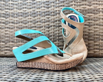 Modzori Women’s Zoey Reversible Vegan Wedge Sandal - Agua flips to Taupe