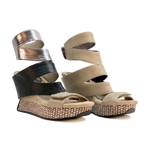 Modzori Women’s Karma Reversible Vegan Wedge Sandal - Taupe flips to Black