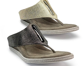 Iris - Shimmering Pewter flips to Gold