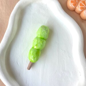 Keramik Grape Tanghulu Briefbeschwerer